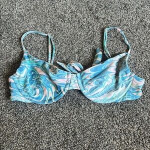 Skatie Kate Top - M - Crush